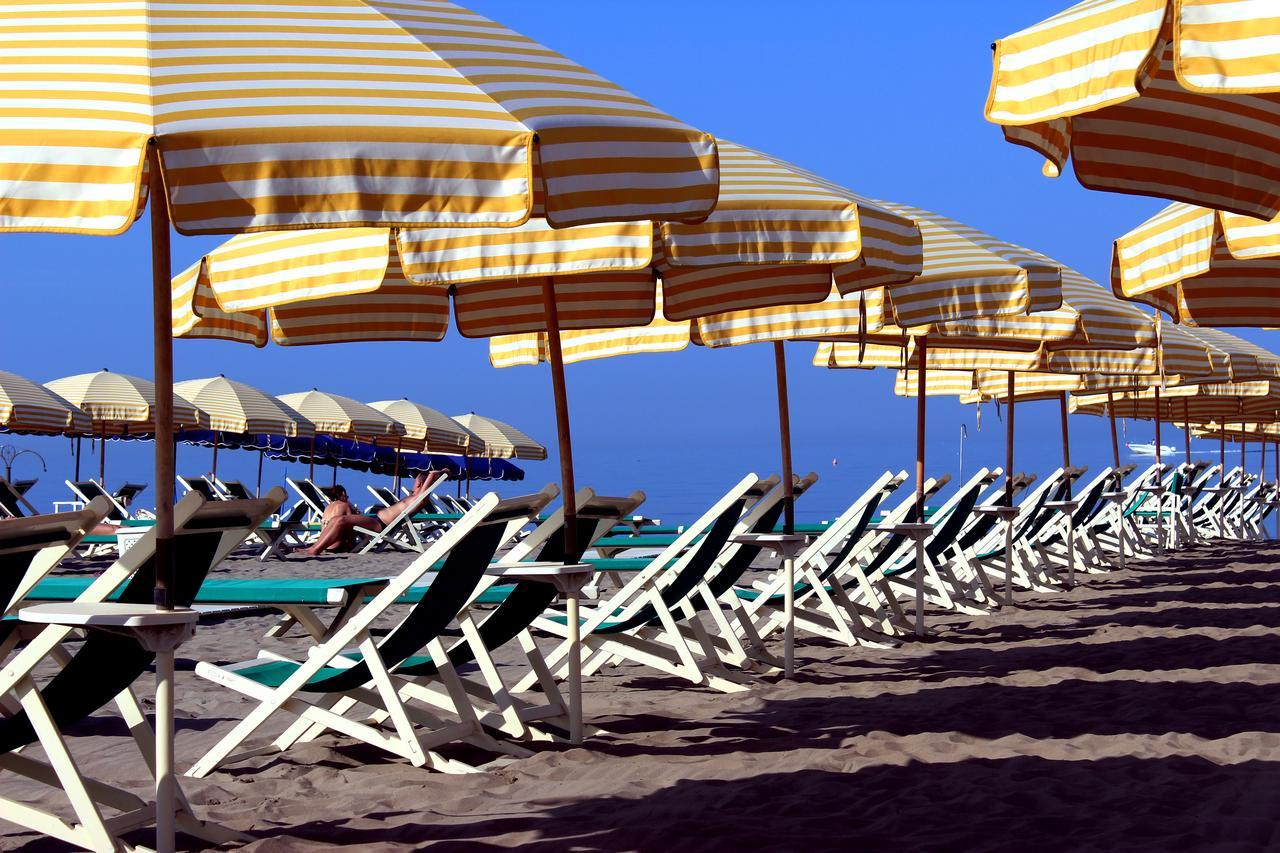 Hotel Raffaelli Villa Angela 포르데데이마르미 외부 사진